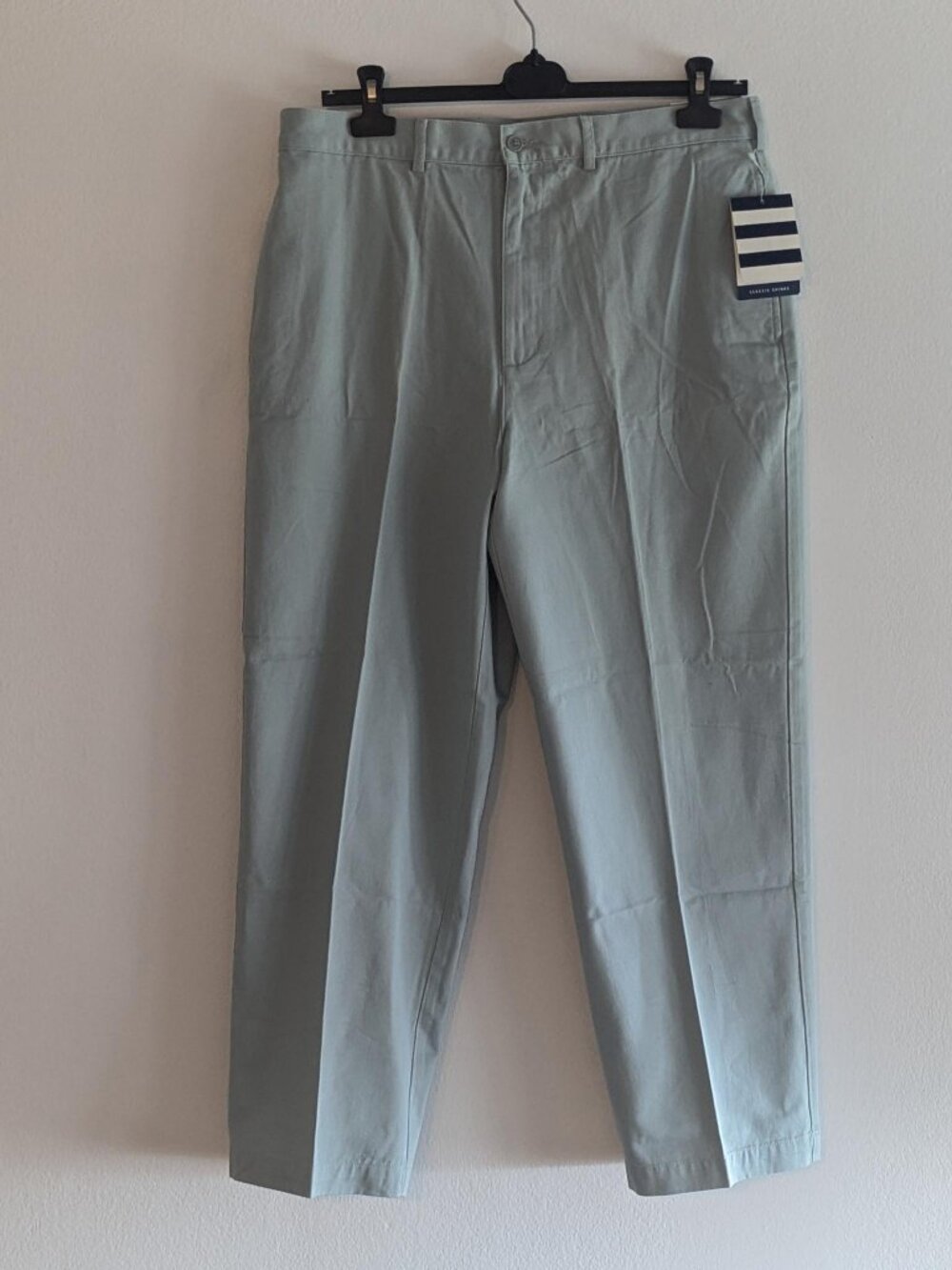 New LANDS' END Chinos - 35"W x 29" L